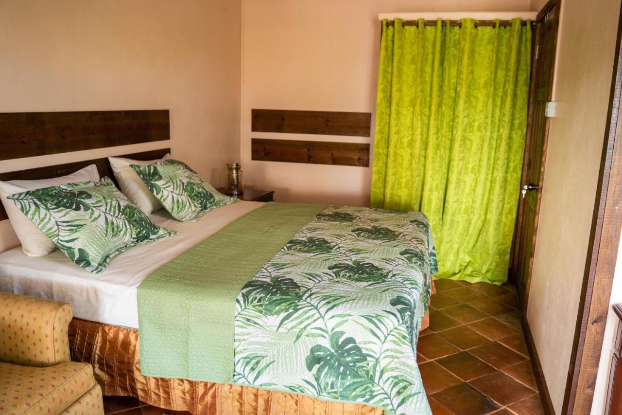Sunny Palm Villas Laborie Exterior foto